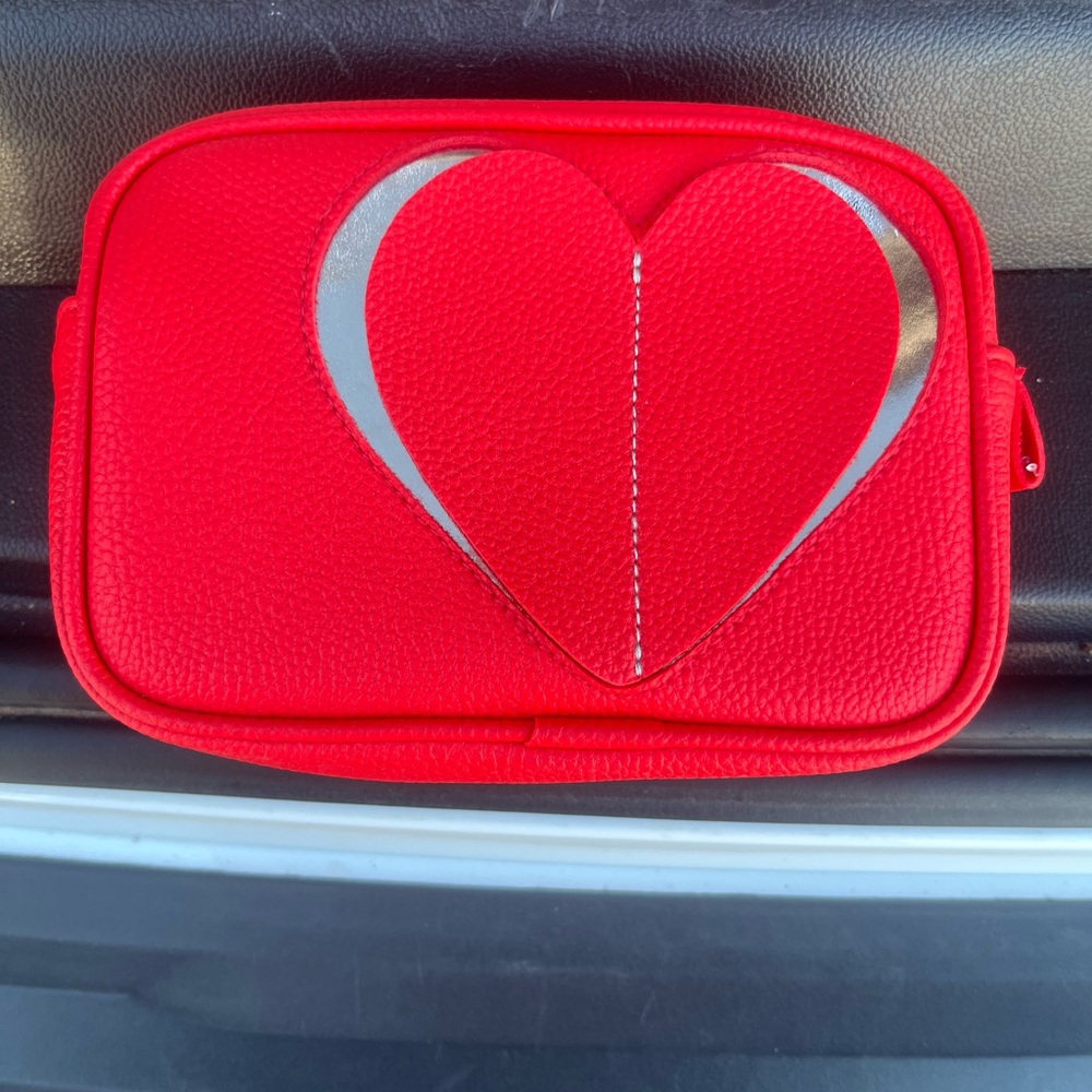 Bath & Body Works Red Heart Cosmetic Bag
